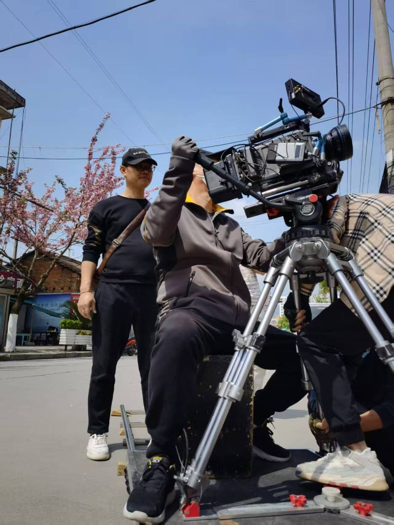 阿巴嘎旗广告片拍摄：快消品牌爆款之选，网感内容适配社媒传播！