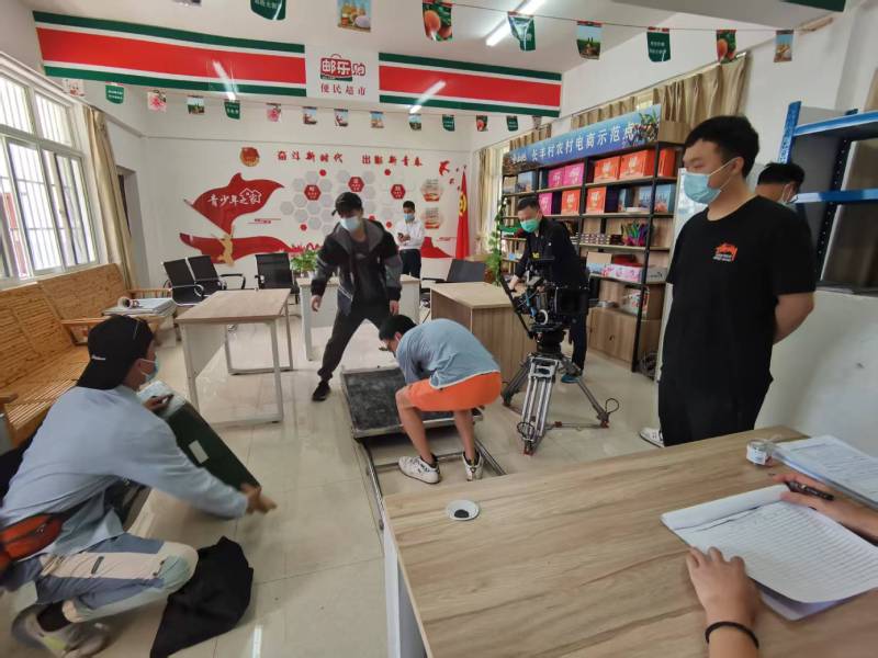 追星女孩心理学分析报告：阿巴嘎旗广告片拍摄公司揭秘饭圈应援式传播逻辑
